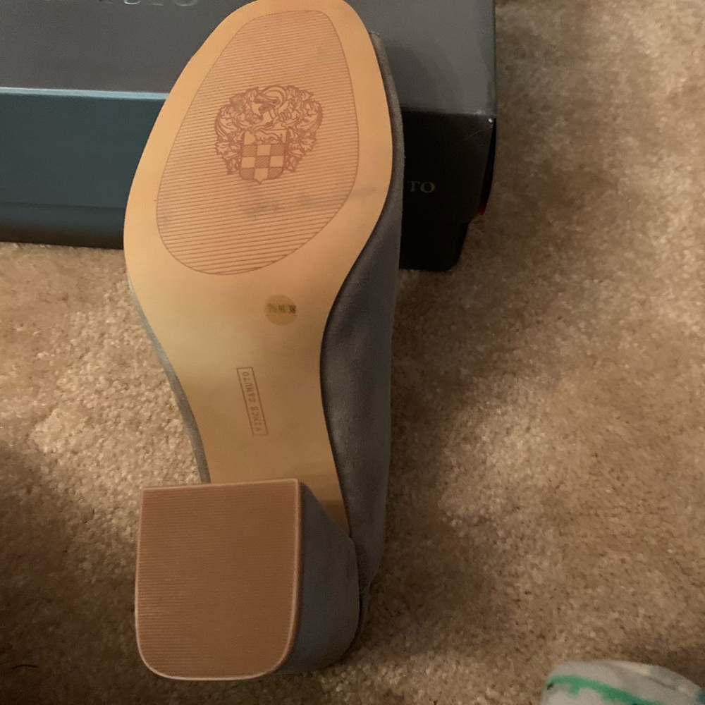 Shoes - Picture 5 of 5